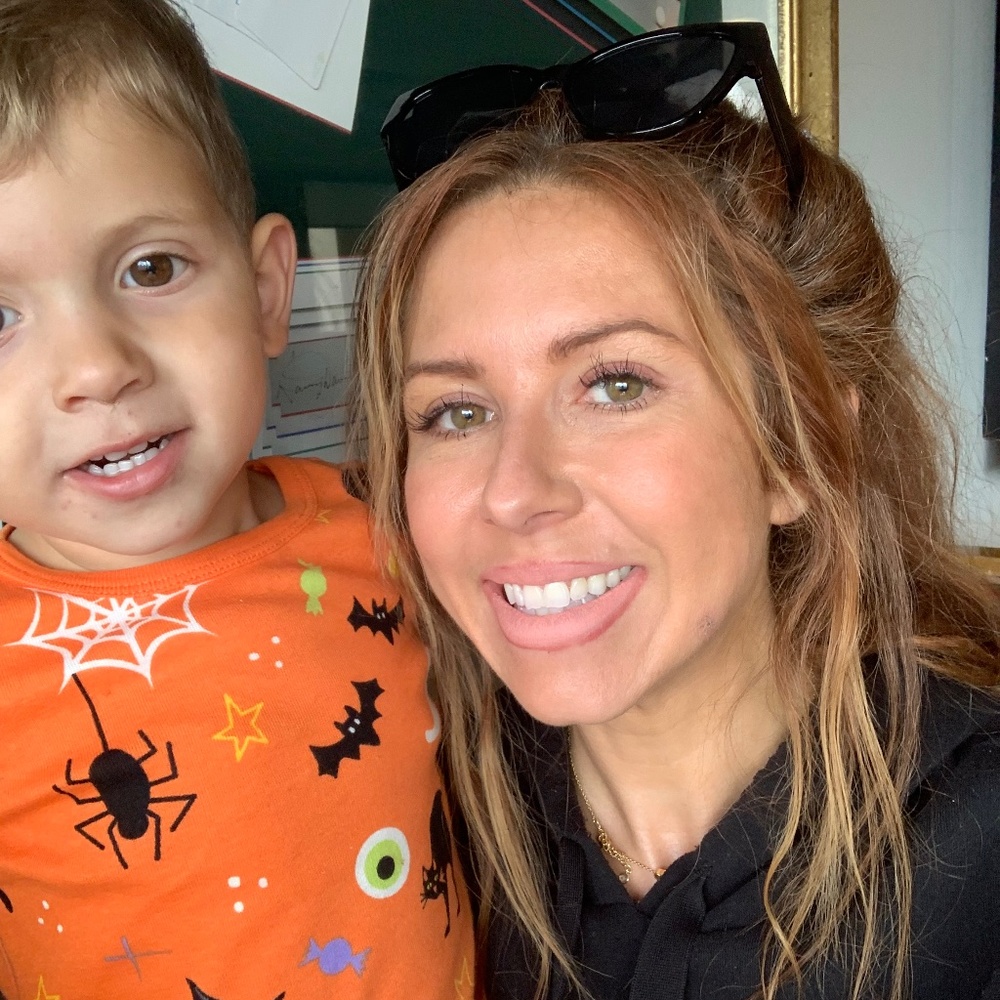 Meet your Posher, Danielle